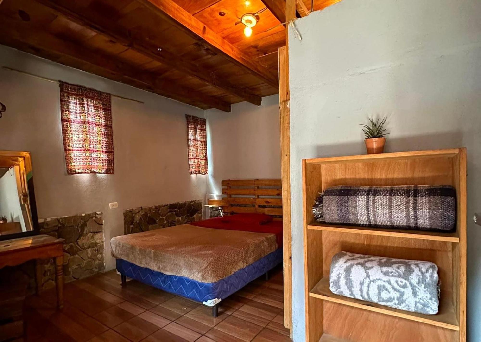 Casa Horus Bed and Breakfast San Marcos La Laguna Εξωτερικό φωτογραφία